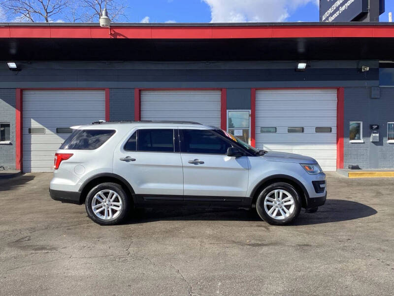 2016 Ford Explorer