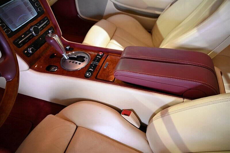 2007 Bentley Continental 31