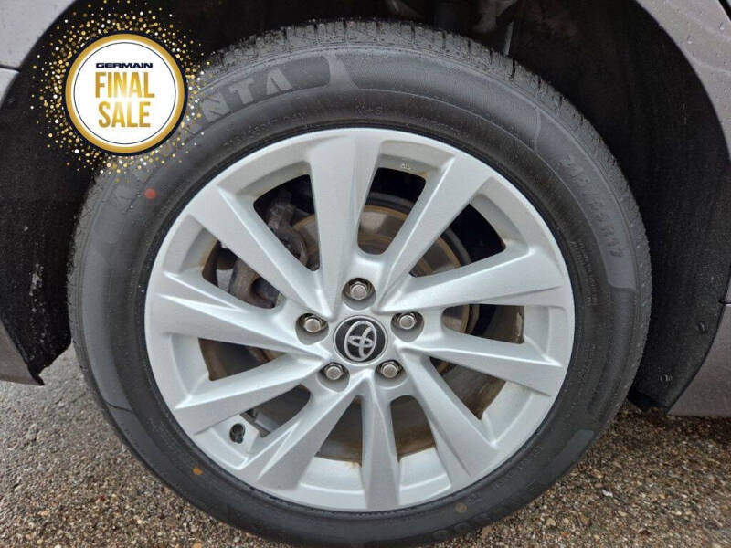 2022 Toyota Camry LE