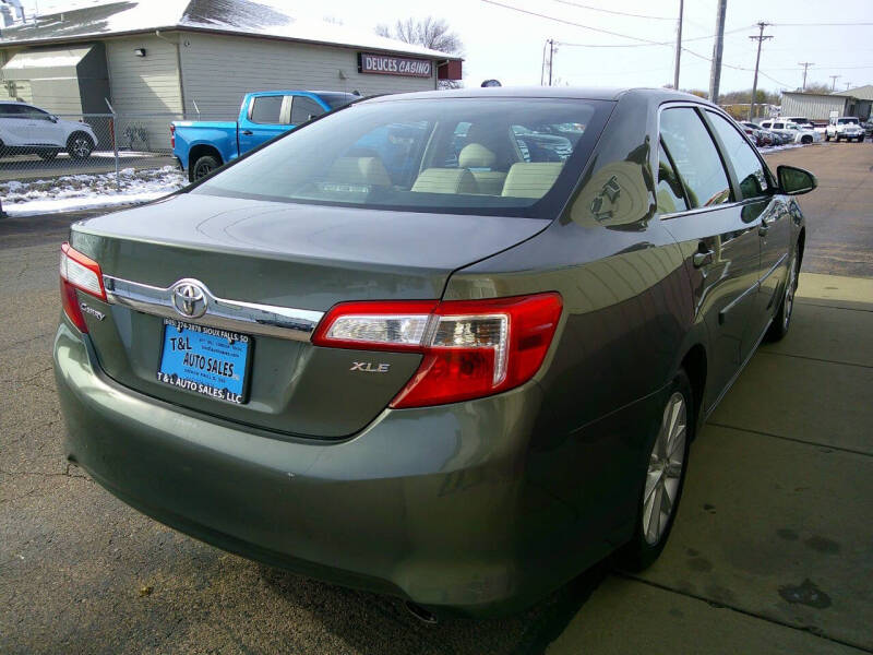 2014 Toyota Camry XLE