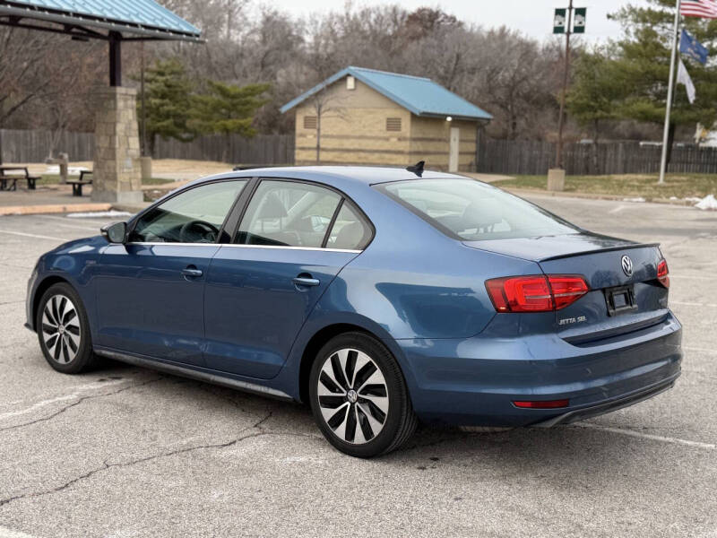 2016 Volkswagen Jetta Hybrid SEL Premium