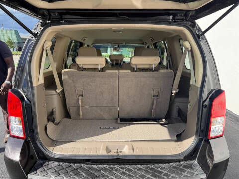 2012 Nissan Pathfinder S