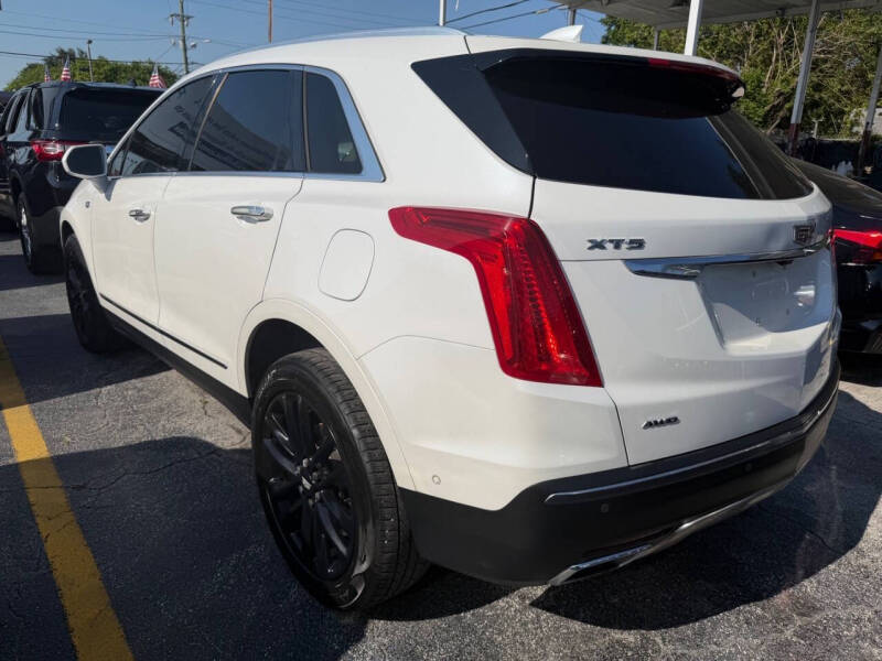 2017 Cadillac XT5 Platinum