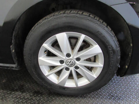 2015 Volkswagen Golf TSI S