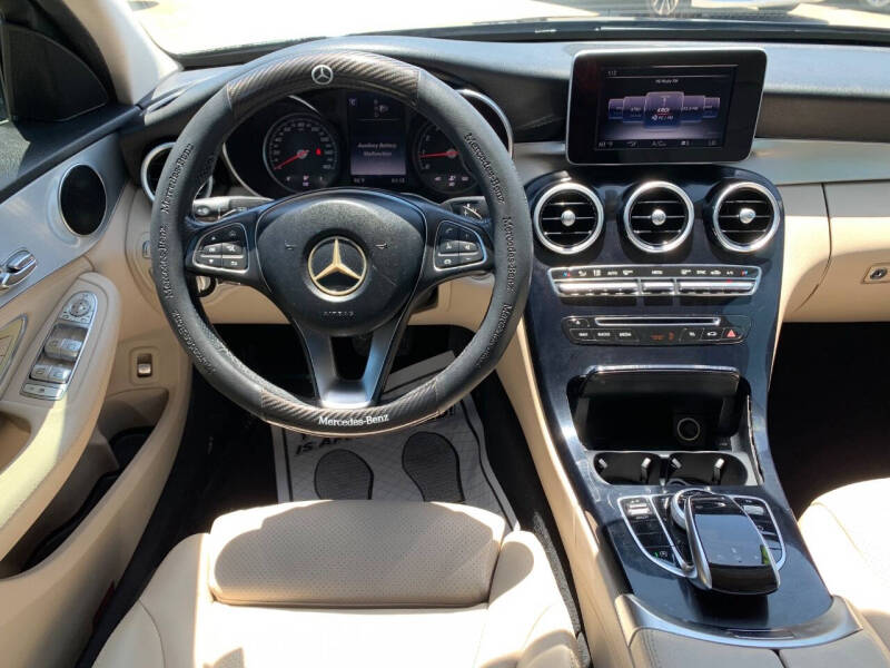 2015 Mercedes-Benz C-Class C 300