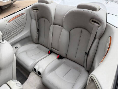 2005 Mercedes-Benz CLK CLK 320