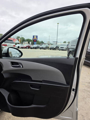 2014 Chevrolet Sonic LT Auto