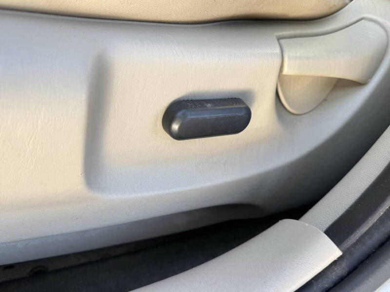 2010 Mercury Mariner V6