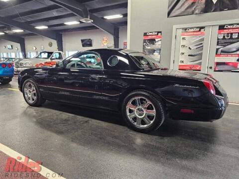2005 Ford Thunderbird Deluxe