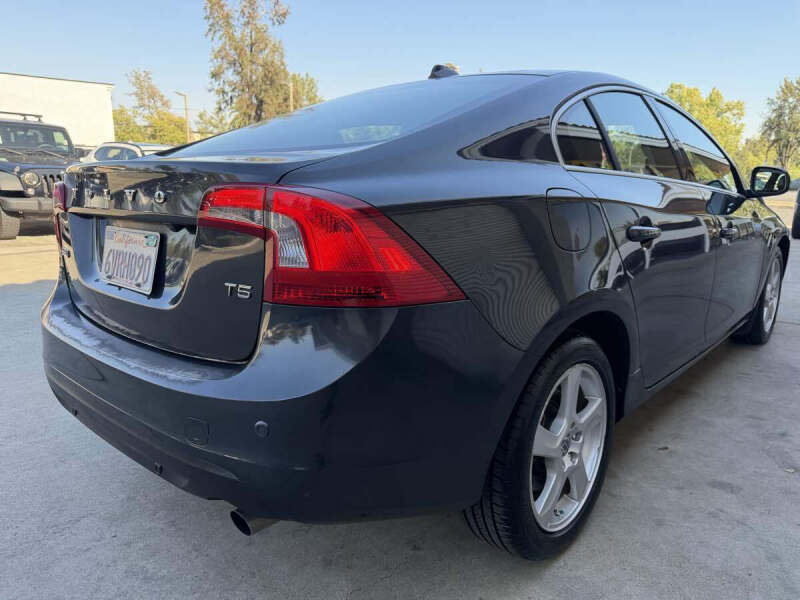 2012 Volvo S60 T5