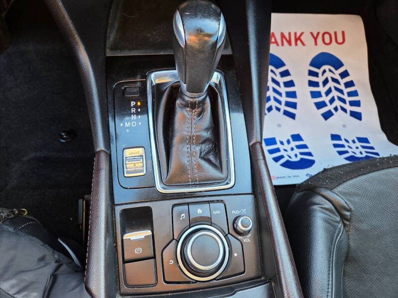 2017 Mazda MAZDA3 Grand Touring