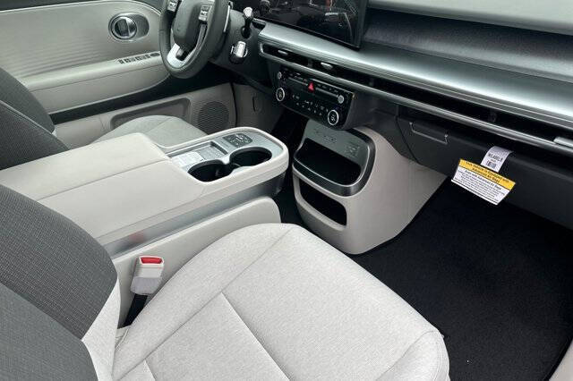 2026 Hyundai IONIQ 9 SE