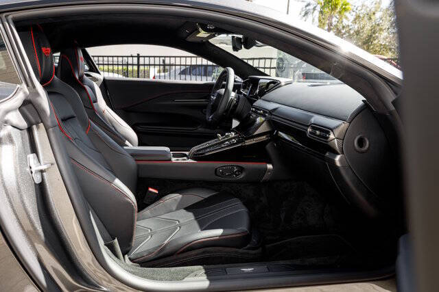 2026 Aston Martin Vantage