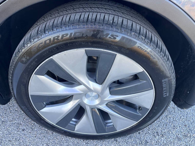 2022 Tesla Model Y Long Range