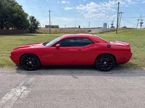 2014 Dodge Challenger SRT8