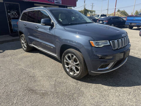 2019 Jeep Grand Cherokee Summit