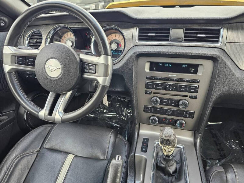 2012 Ford Mustang GT Premium
