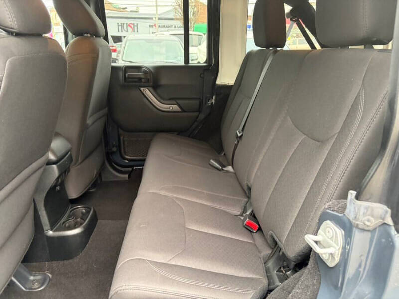 2018 Jeep Wrangler JK Unlimited Willys Wheeler W