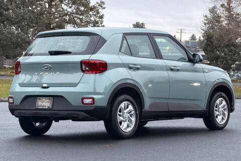 2026 Hyundai Venue SE