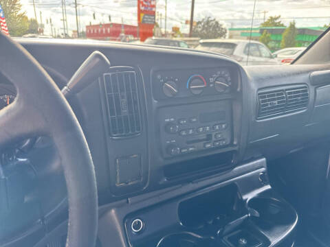 2002 Chevrolet Express 3500