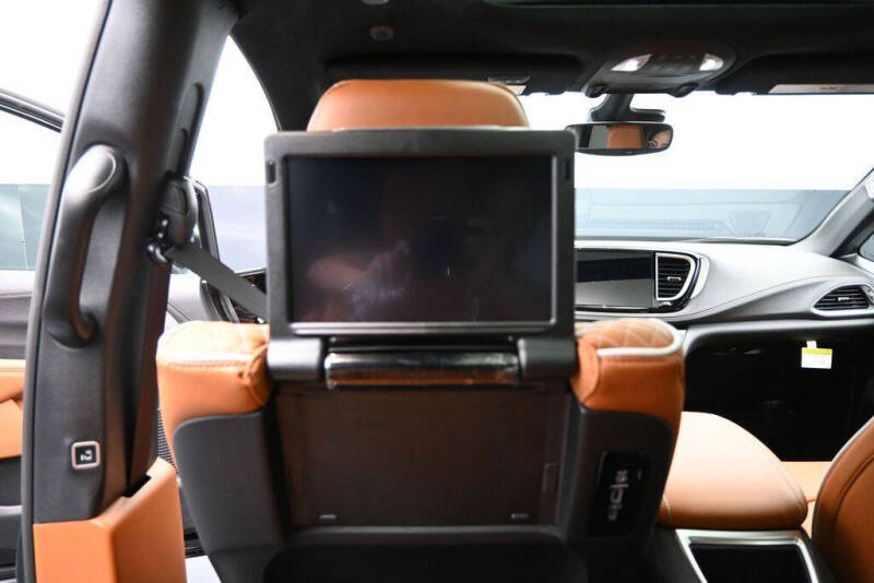 2026 Chrysler Pacifica Pinnacle
