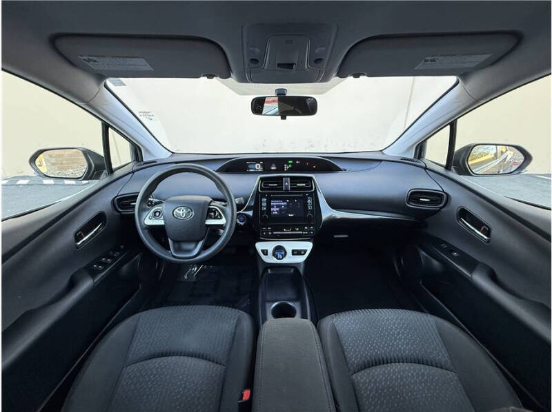 2016 Toyota Prius Two