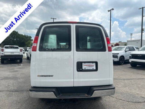 2026 Chevrolet Express 2500