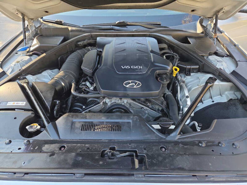 2015 Hyundai Genesis