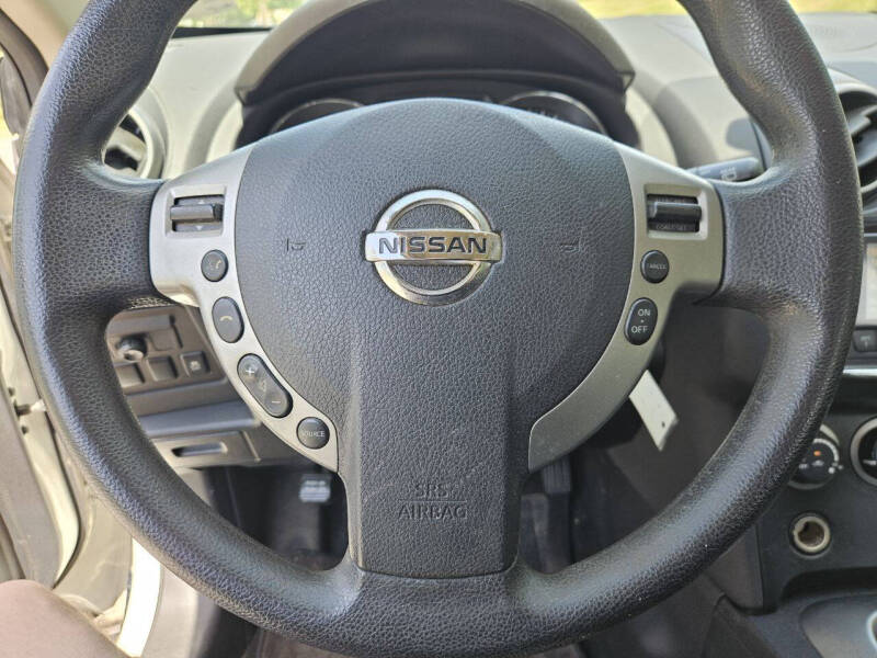 2015 Nissan Rogue Select S