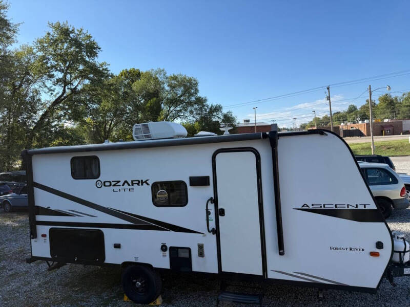 2021 Forest River Ozark