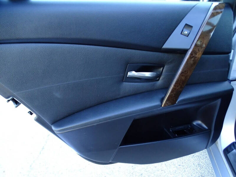 2007 BMW 5 Series 530xi