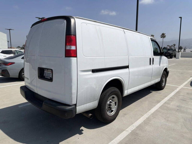 2020 Chevrolet Express 2500