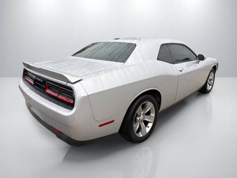 2020 Dodge Challenger SXT