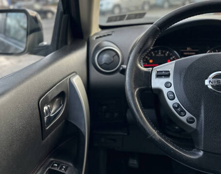 2012 Nissan Rogue SV w/SL Package