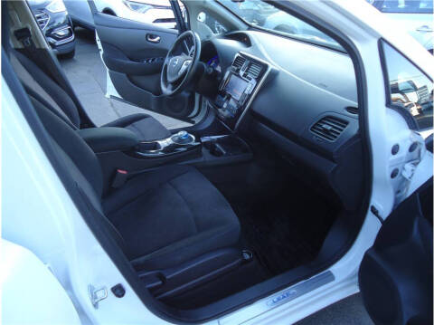 2015 Nissan LEAF
