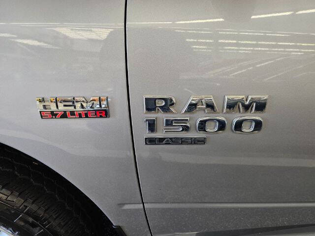 2019 RAM 1500 Classic SLT