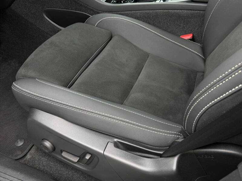 2023 Volvo C40 Recharge Twin Plus