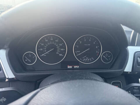 2017 BMW 3 Series 320i