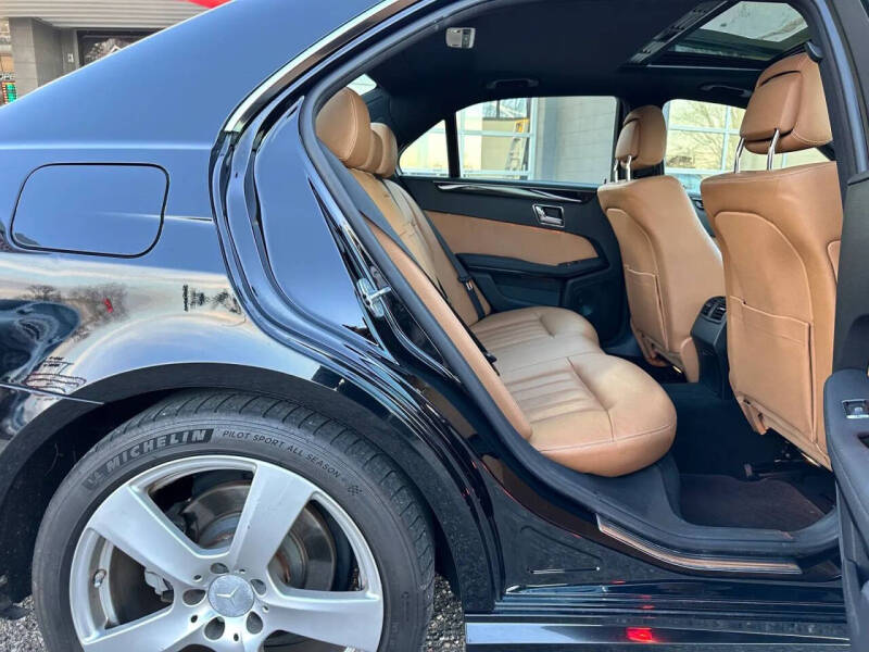 2010 Mercedes-Benz E-Class