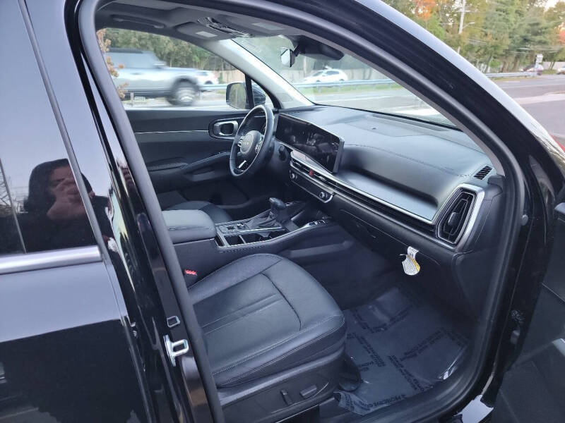 2025 Kia Sorento X-Line EX