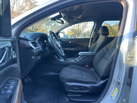 2017 GMC Acadia SLE-2