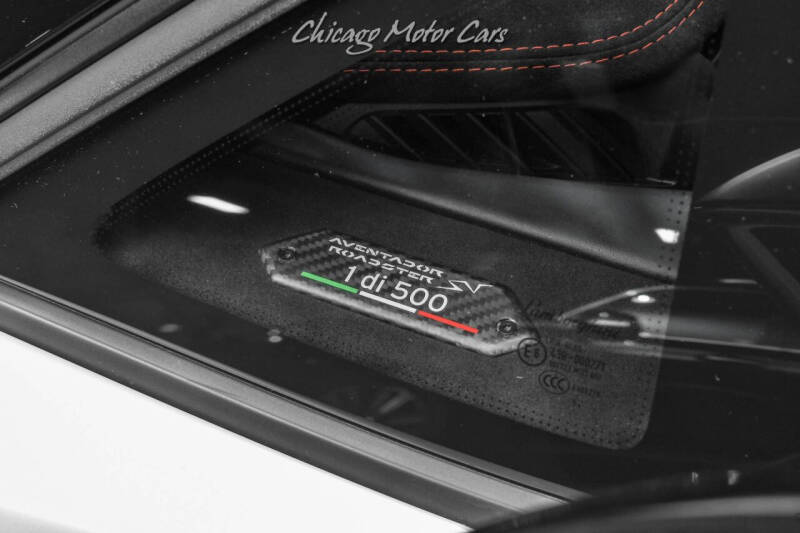 2016 Lamborghini Aventador LP 750-4 SV