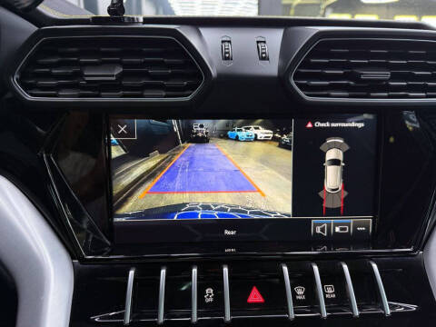 2022 Lamborghini Urus
