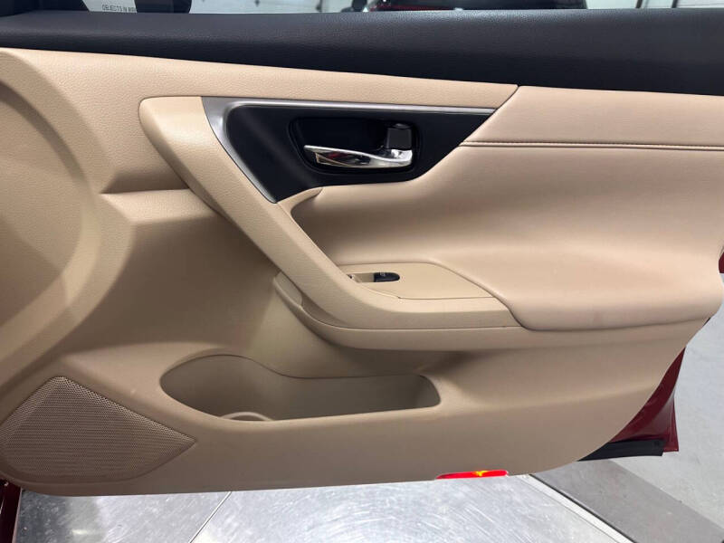 2015 Nissan Altima 2.5 SV