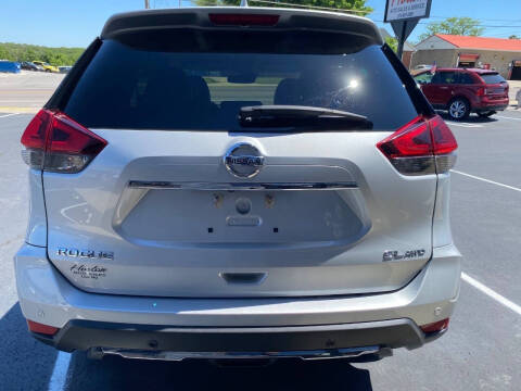 2020 Nissan Rogue SL