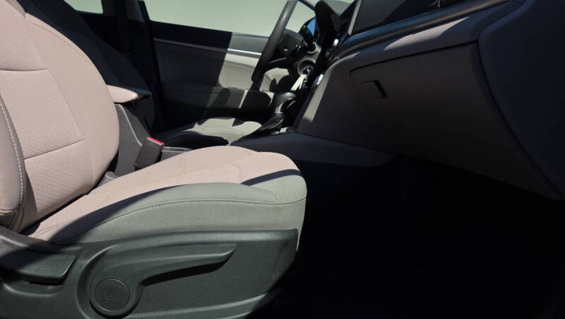 2019 Hyundai Elantra