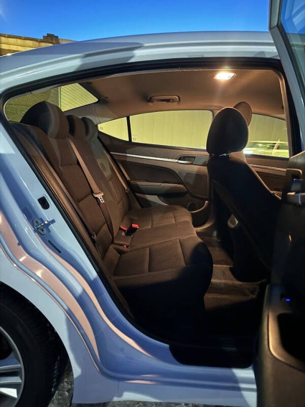 2020 Hyundai Elantra SEL