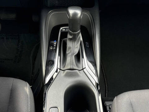 2024 Toyota Corolla Hatchback SE