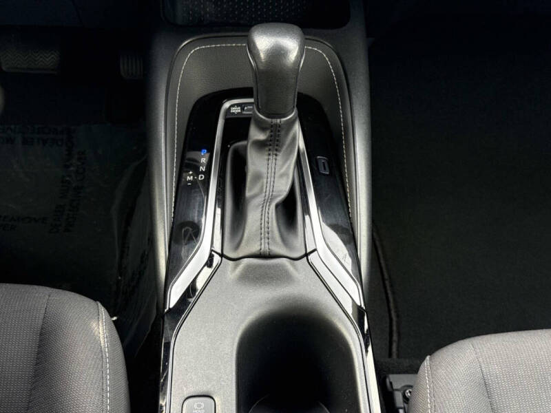 2024 Toyota Corolla Hatchback SE