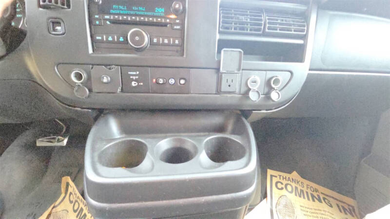 2017 Chevrolet Express LT 3500